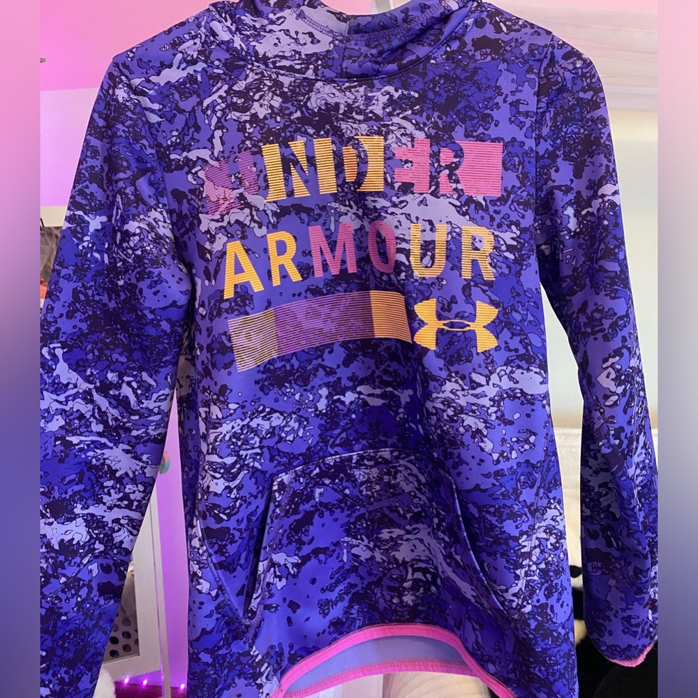 Purple under armour sweat shirt